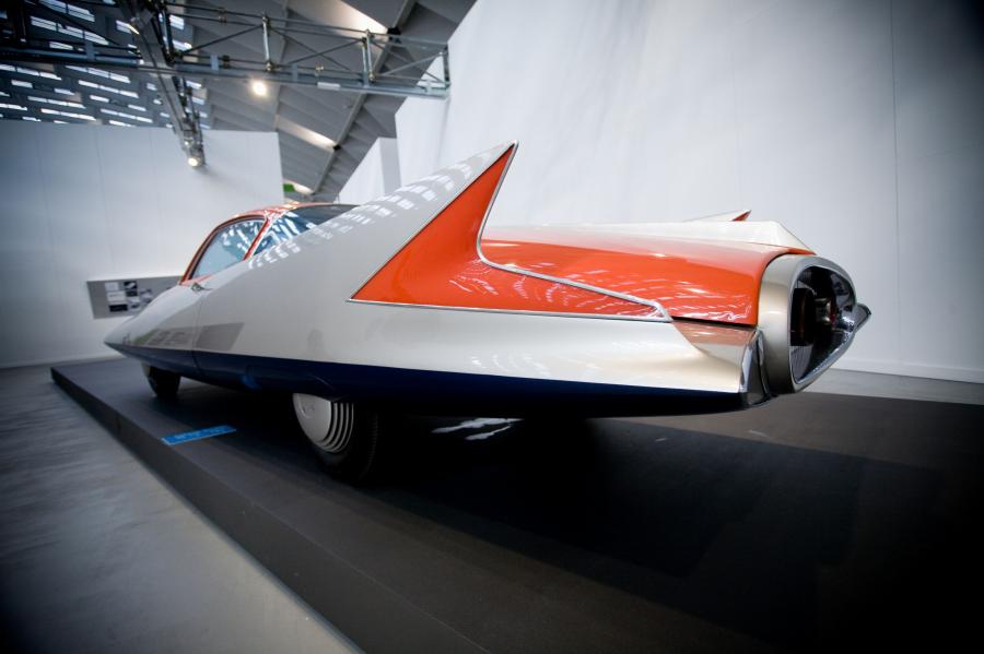  Ghia Gilda Streamline X Coupe 1955 года  (фото 27 из 42)
